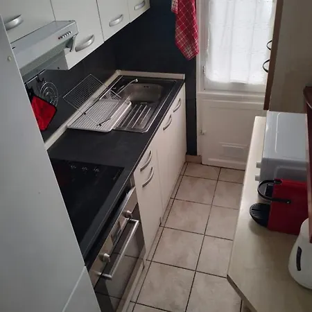 Station Apartment